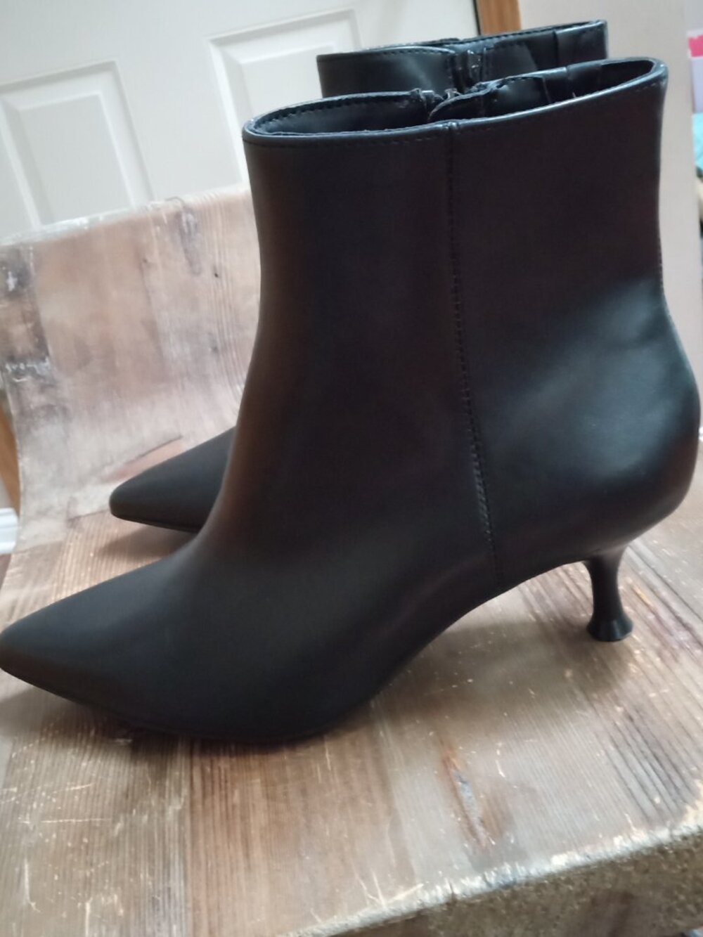 Rachel Zoe Women's Size 7.5 Genuine Leather Kitten Heal Ankle Boots NEW! - Picture 13 of 16